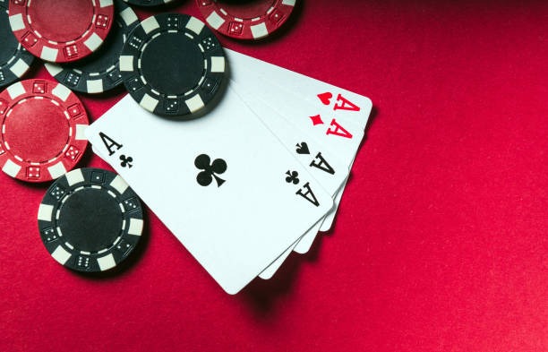 Mobile phone screen showing e100 withdrawal confirmation and active game session side-by-side